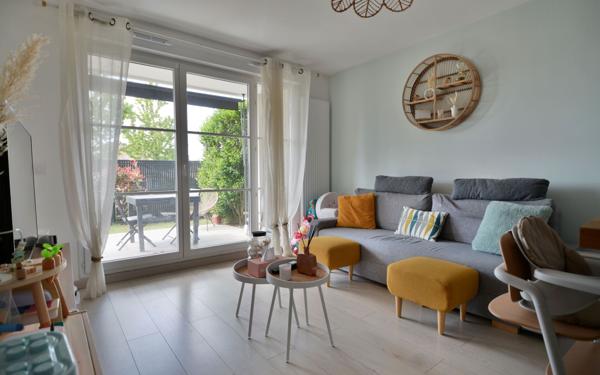Appartement à vendre    3 pièces • 55,85 m2 Montévrain