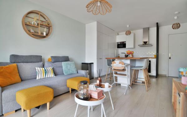 Appartement à vendre    3 pièces • 55,85 m2 Montévrain