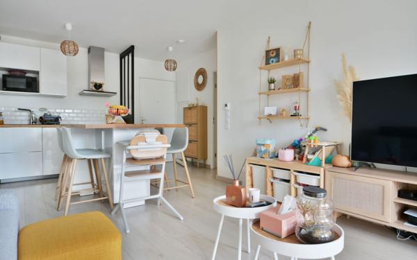 Appartement à vendre    3 pièces • 55,85 m2 Montévrain