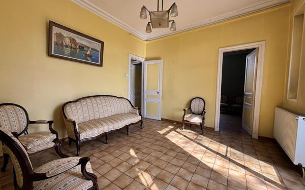 Maison à vendre    5 pièces •  Tarbes