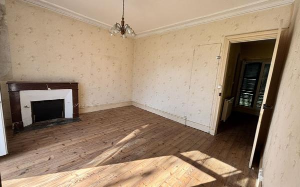 Maison à vendre    5 pièces •  Tarbes