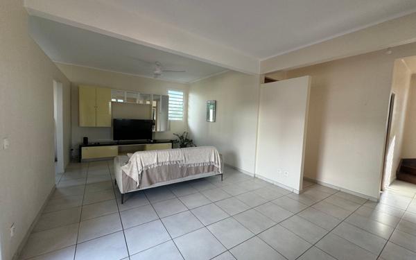 Maison à louer    5 pièces •  Fort-de-France