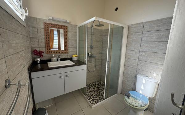 Maison à louer    5 pièces •  Fort-de-France