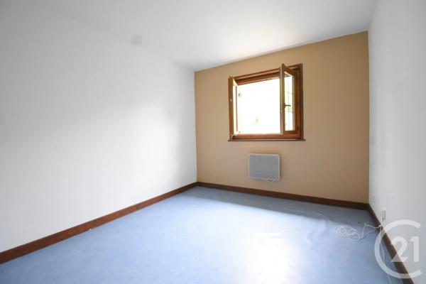 Maison à vendre  5 pièces - 118,49 m 2   ABREST  - 03