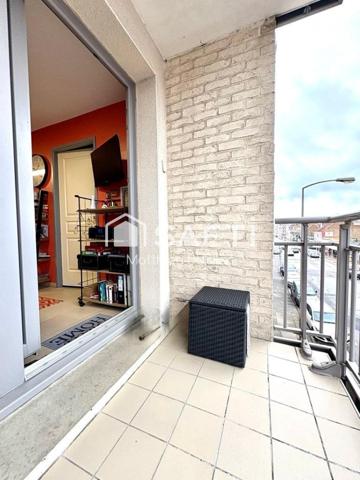 APPARTEMENT BORD DE MER 40 m GARAGE PARKING BALCON
