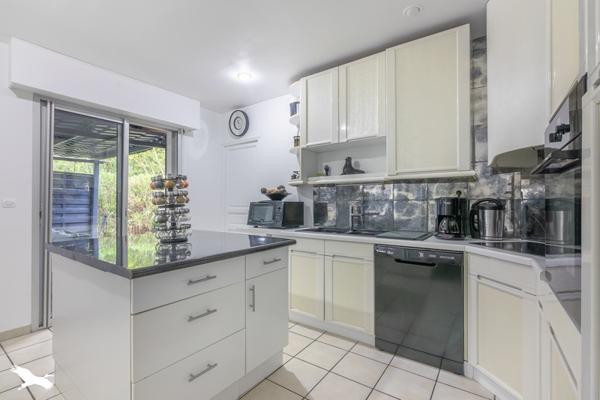 Maison à vendre |  Saint-Médard-en-Jalles |  4 pièces | 156 m²