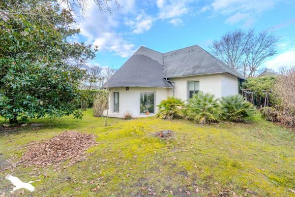 Maison à vendre |  Saint-Médard-en-Jalles |  4 pièces | 156 m²