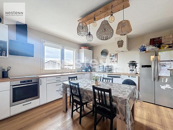 Haut de villa de type 4 de 75m² à Saint-Chamas proche de l'étang