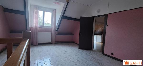 Maison en pierres 3 ch - dépendances four à pain