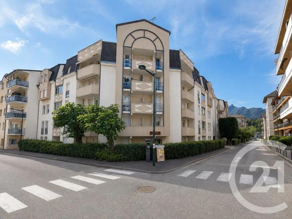 Appartement T3 à vendre  4 pièces - 82,86 m 2   AIX LES BAINS  - 73