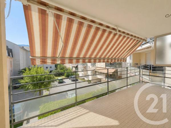 Appartement T3 à vendre  4 pièces - 82,86 m 2   AIX LES BAINS  - 73