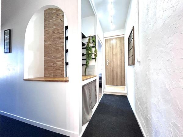 Fleuré (entre Poitiers et Civaux) - maison rénovée 2 chambres + grenier aménageable