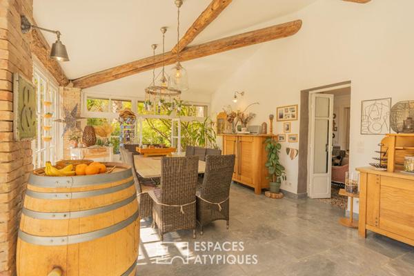Bastide bourgeoise au charme préservé au coeur du village