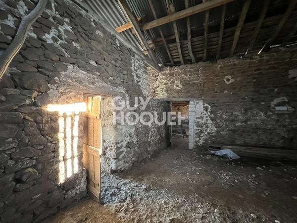 Grange à rénover et terrain constructible