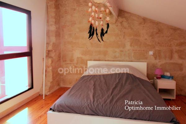 Maison haut de gamme en pierre avec son T1