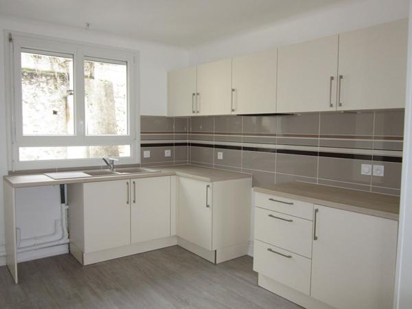 CHAUVIGNY, ensemble de 3 appartements de type 3