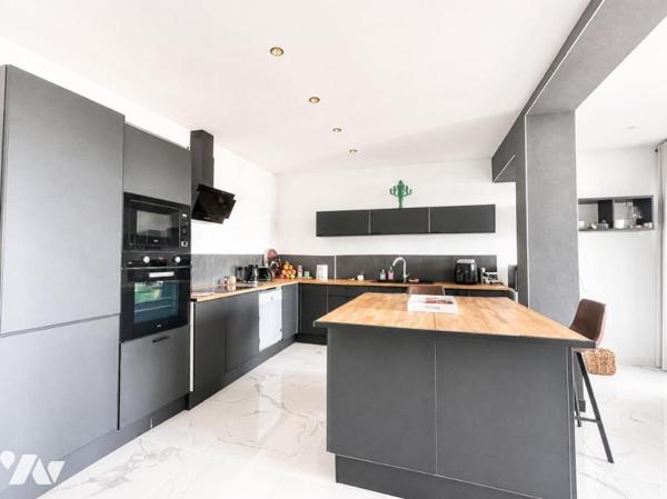 APPARTEMENT 74 m2 AVEC TERRASSE 30 m2 - QUIMPER