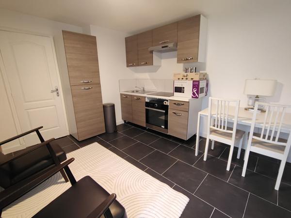 Appartement T2 refait a neuf, avec jardin