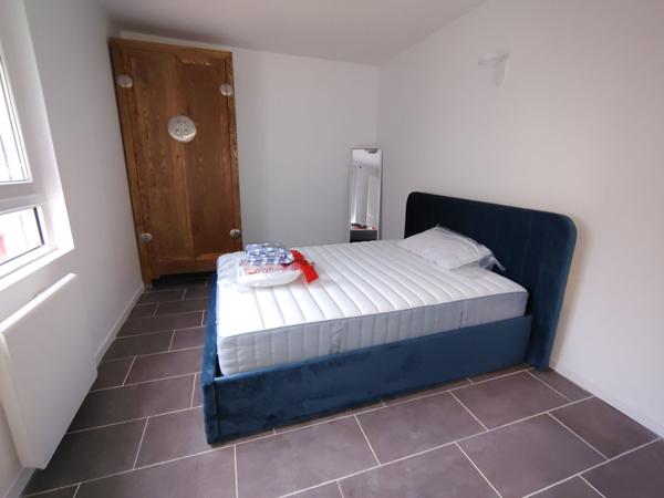 Appartement T2 refait a neuf, avec jardin