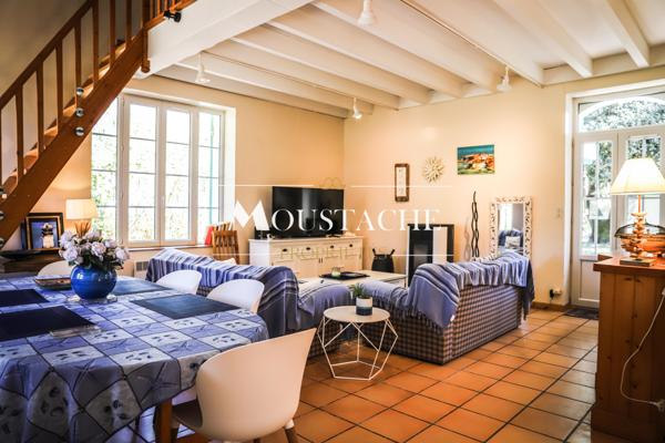 MAISON / VILLA DE CHARME - PROXIMITÉ IMMÉDIATE DE LA PLAGE-