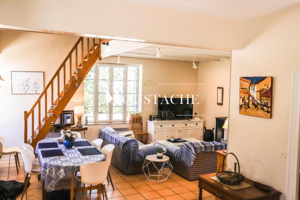 MAISON / VILLA DE CHARME - PROXIMITÉ IMMÉDIATE DE LA PLAGE-