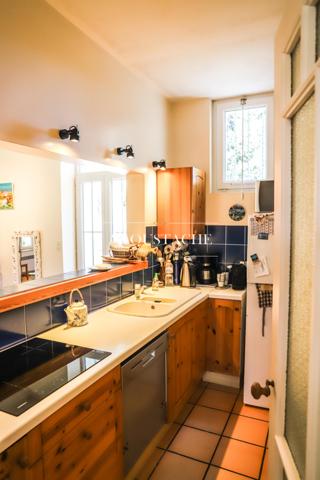 MAISON / VILLA DE CHARME - PROXIMITÉ IMMÉDIATE DE LA PLAGE-