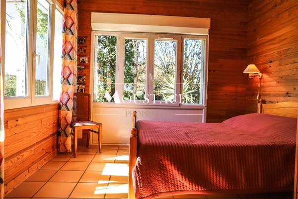 MAISON / VILLA DE CHARME - PROXIMITÉ IMMÉDIATE DE LA PLAGE-