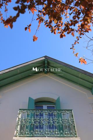 MAISON / VILLA DE CHARME - PROXIMITÉ IMMÉDIATE DE LA PLAGE-