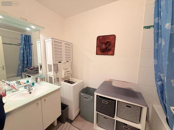 Appartement à vendre à Saint-Jacques-de-la-Lande en Ille-et-Vilaine (35136), ref : 001-468