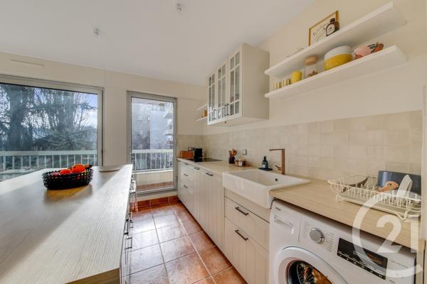 Appartement F2 à vendre  2 pièces - 51,03 m2 PARIS - 75019