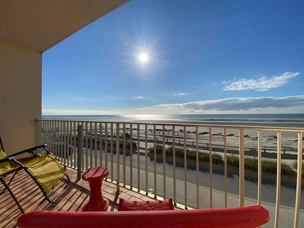 Appartement 2 pièces avec alcôve face Mer