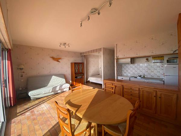Appartement 2 pièces avec alcôve face Mer