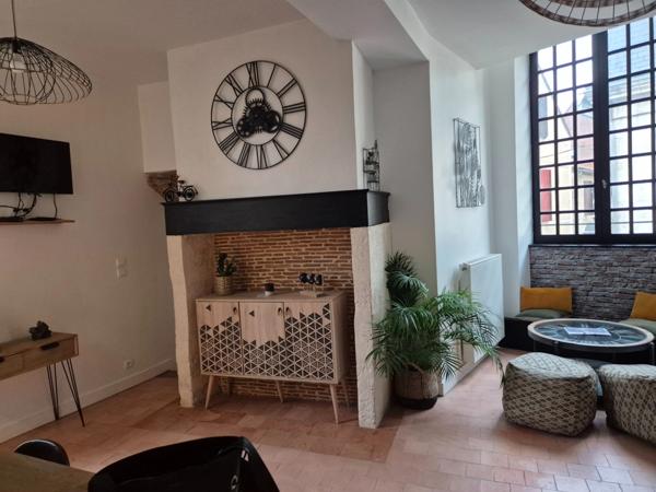 ✨ À Vendre – Charmant Duplex dans le Cœur Historique de Bergerac ✨