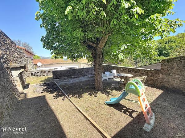 VALFLEURY – ANCIENNE FERME RÉNOVÉE PAR ARCHITECTE – PROPRIÉTÉ DE CARACTÈRE AUX PRESTATIONS HAUT DE GAMME