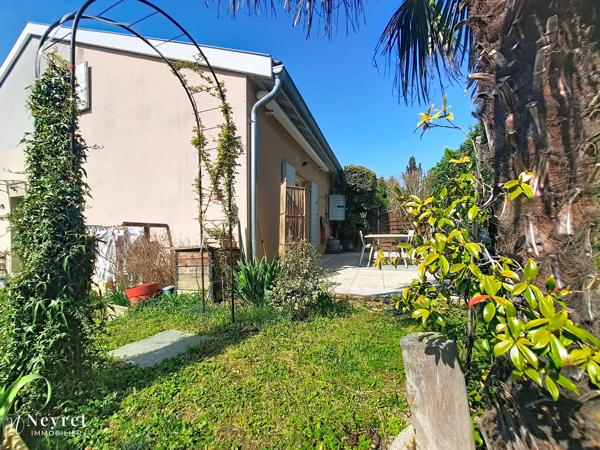 SAINT-SYMPHORIEN-D’OZON – MAISON ATYPIQUE DE 100 M² – 3 CHAMBRES + BUREAU