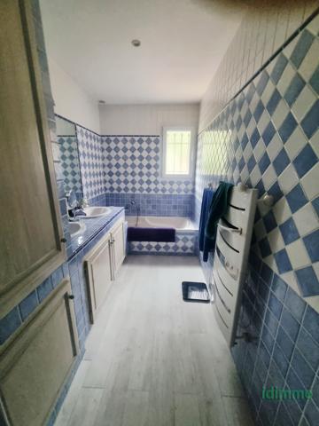 Exclusivité Draguignan villa récente F4 plain-pied de 100m en trés bon état garage terrasse 515m terrain 39900 Draguignan (83300)