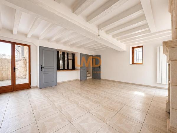 Maison de bourg- T5- jardin clos - sans travaux - Mondoubleau