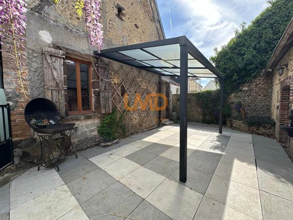 Maison de bourg- T5- jardin clos - sans travaux - Mondoubleau
