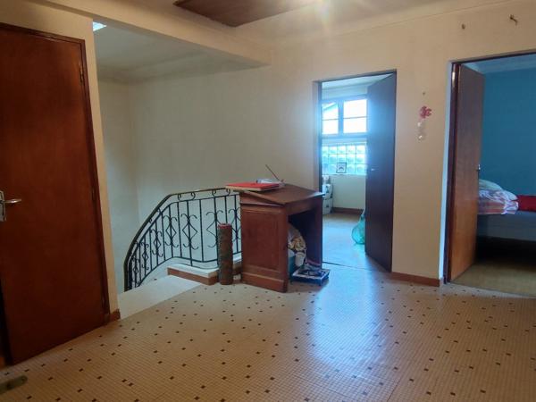 Maison 7 pièces avec grange et terrain de 3800m² Villeneuve d olmes
