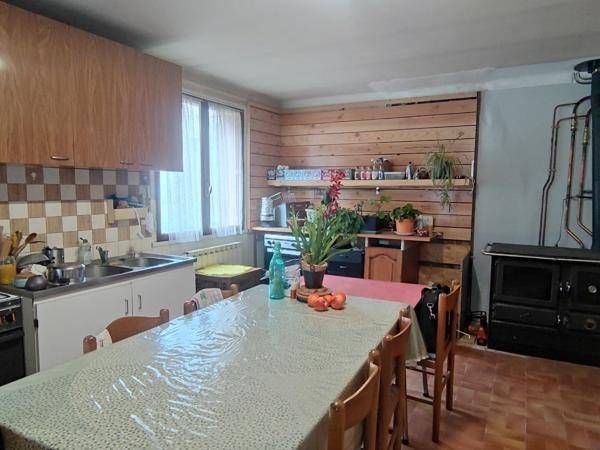 Maison 7 pièces avec grange et terrain de 3800m² Villeneuve d olmes