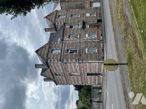 IMMEUBLE PROCHE CENTRE VILLE