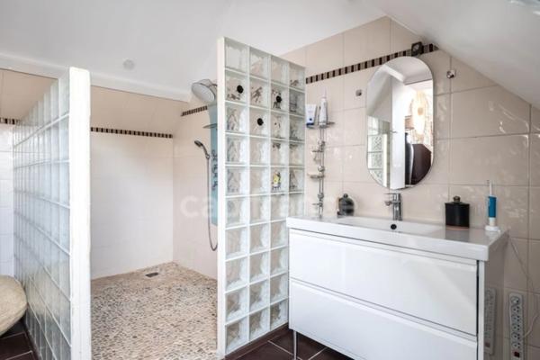 Maison à vendre 6 pièces LES CLAYES SOUS BOIS (78)