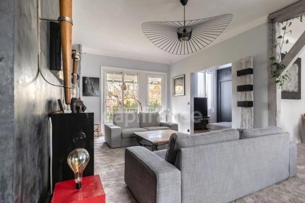 Maison à vendre 6 pièces LES CLAYES SOUS BOIS (78)