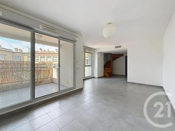 Appartement T3 à vendre  3 pièces - 60,05 m 2   MARSEILLE  - 13009