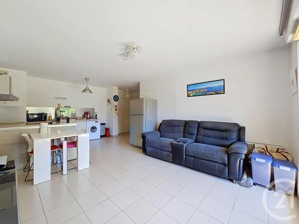 Appartement T3 à vendre  3 pièces - 60,05 m 2   MARSEILLE  - 13009