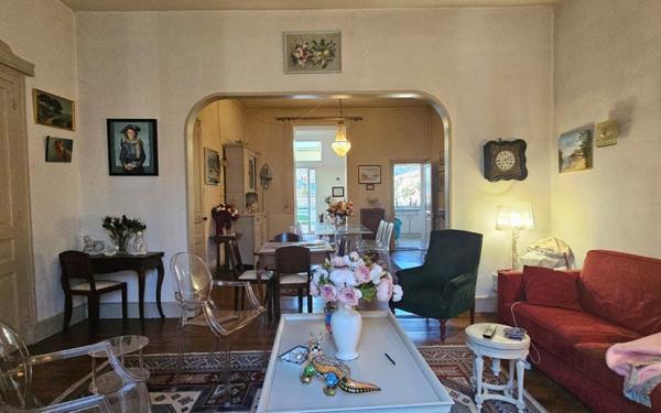 Maison à vendre    7 pièces • 191,24 m2 Poitiers