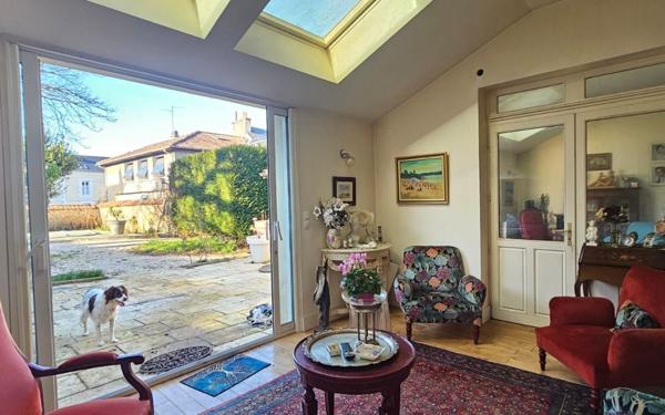 Maison à vendre    7 pièces • 191,24 m2 Poitiers