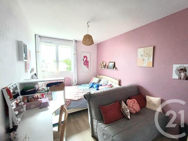 Appartement F4 à vendre  5 pièces - 102,40 m2 BOURG EN BRESSE - 01