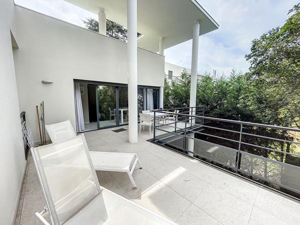 Cannes Montfleury, résidence sécurisée piscine, 3 pièces terrasse calme