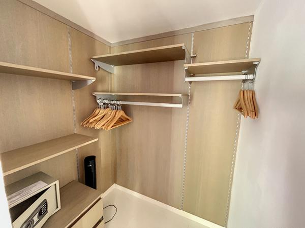 Cannes Montfleury, résidence sécurisée piscine, 3 pièces terrasse calme